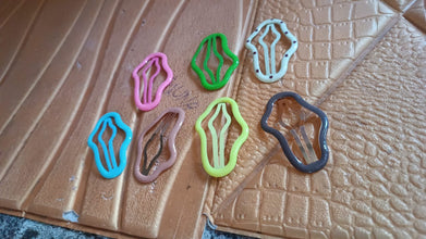 Hair Clips Multicolor Women Hair Accessorie (1 pc), Hair accessories